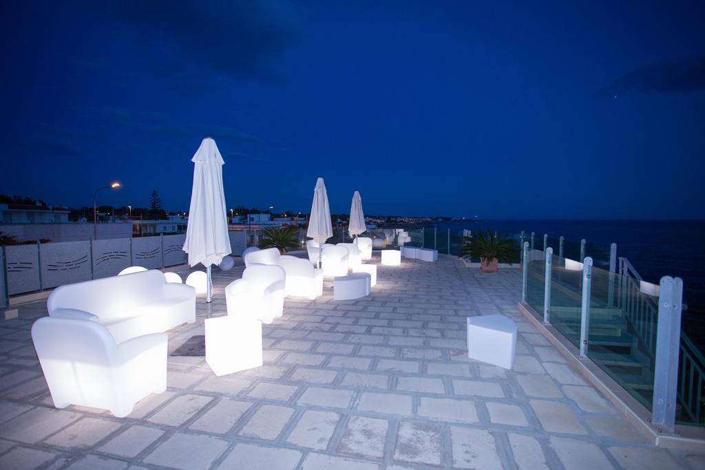 B&B Triangolo Ракале Экстерьер фото
